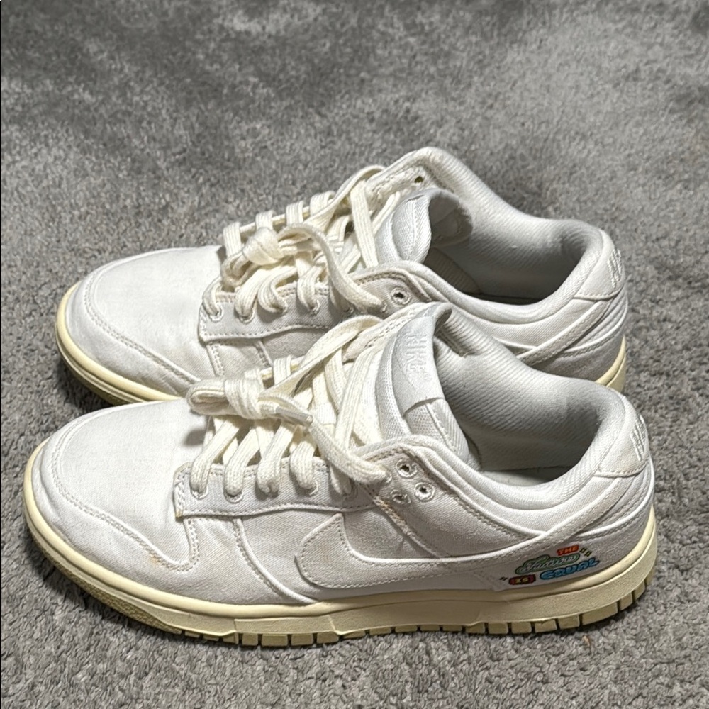 Nike Dunk Low SE The Future Is Equal Size 7.5 White
